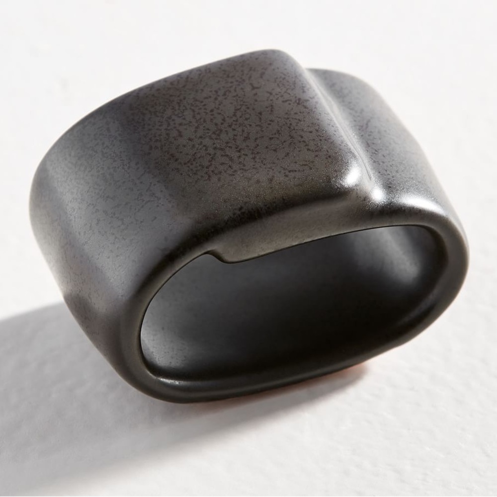 Pottery Barn Mason Stoneware napkin rings (set of 4) new in box